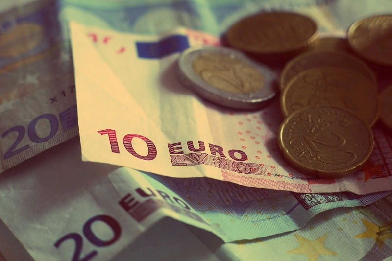 BANNER-FINANCE